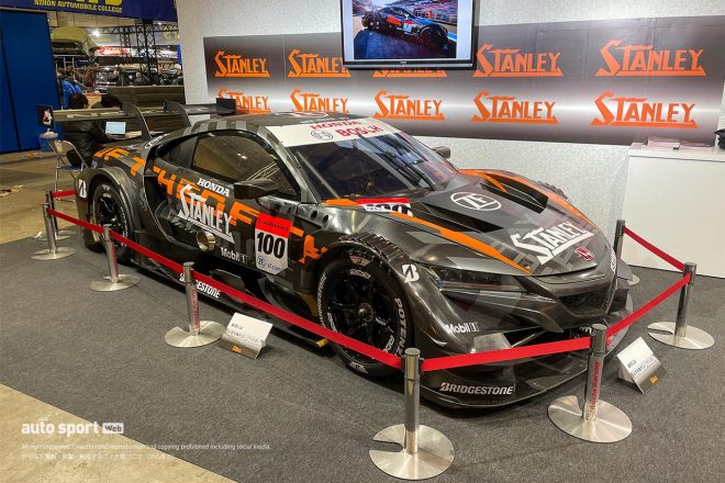 東京オートサロン2022で披露されたTEAM KUNIMITSUのオフ専用カラー『P1』をまとったNSX-GT