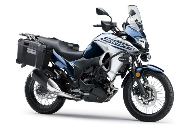 カワサキVERSYS-X 250 TOURER（メタリックオーシャンブルー×パールロボティックホワイト）
