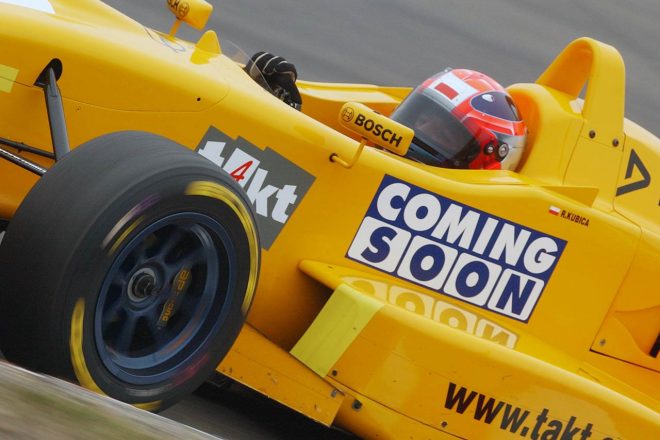 2003年、ザントフールトで行なわれたマールボロ・マスターズにプレマ・パワーチームから出走したロバート・クビサ