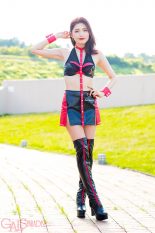 海凪よち MZESクイーン 2021年/スーパーGTの写真①