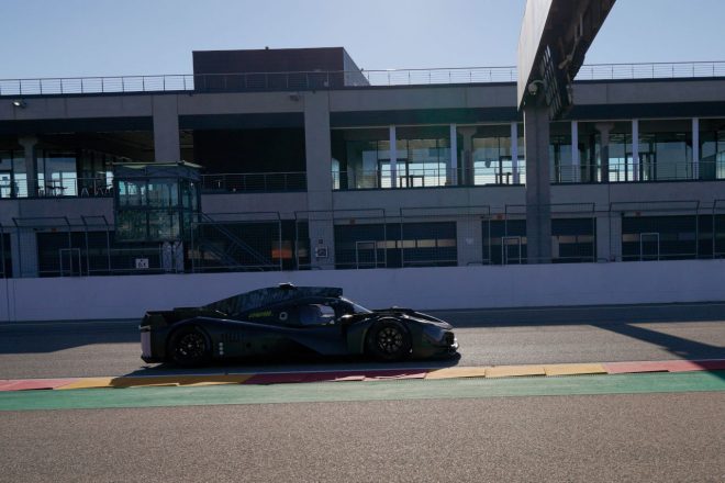 開幕戦セブリングの欠場が発表されたプジョー9X8。ル・マンに出場するためには第2戦スパに参戦する必要があるが、現時点でデビューレースは明らかにされていない