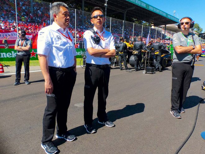 2017年　山本雅史マネージングディレクター（左）、長谷川祐介総責任者（右）