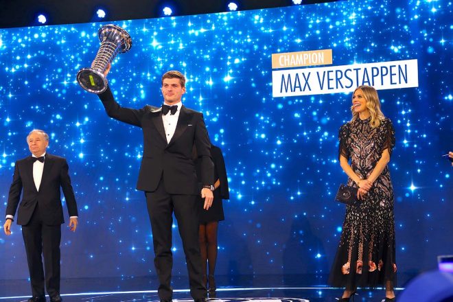 2021年のF1チャンピオンとなったマックス・フェルスタッペン（レッドブル・ホンダ）