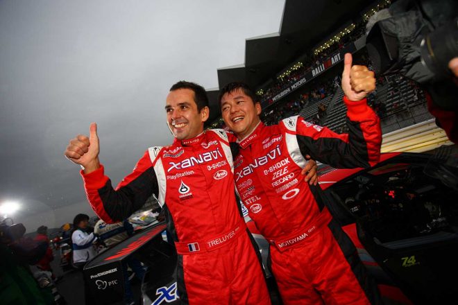 ブノワ・トレルイエと本山哲（XANAVI NISMO GT-R）