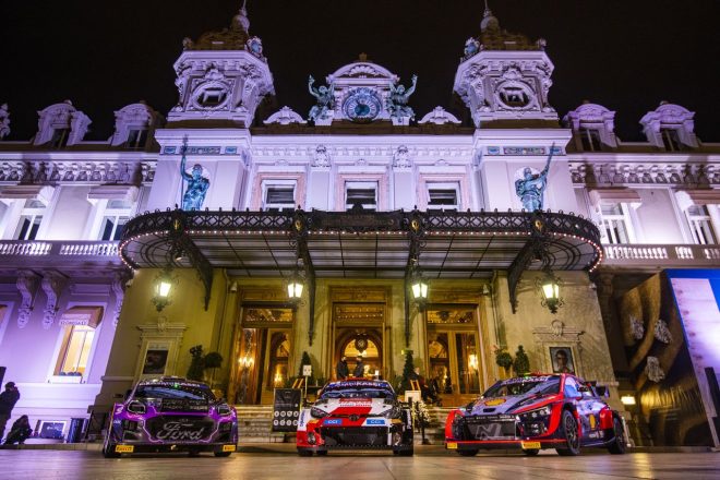 ラリー1規定が導入された2022年のWRCを戦う新型車両。左からフォード・プーマ・ラリー1、トヨタGRヤリス・ラリー1、ヒュンダイi20 Nラリー1。　2022年WRC第1戦モンテカルロ