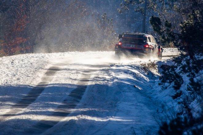 オリバー・ソルベルグ（ヒュンダイi20 Nラリー1／ヒュンダイ・シェル・モビスWRT）　2022年WRC第1戦モンテカルロ