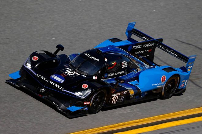 2022年デイトナ24時間の予選レースを制したウェイン・テイラー・レーシングの10号車アキュラARX-05