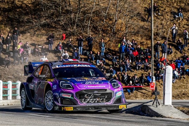 2013年以来、8年ぶりのラリー・モンテカルロ制覇でWRC通算勝利数を80としたセバスチャン・ローブ（フォード・プーマ・ラリー1）　2022年WRC第1戦モンテカルロ