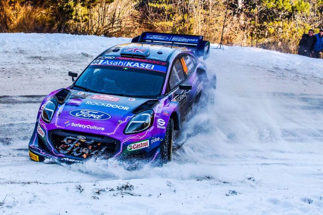 デイ2のSS7で待望のステージ初優勝を飾ったガス・グリーンスミス（フォード・プーマ・ラリー1）　2022年WRC第1戦モンテカルロ