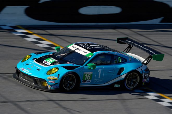 ＃16　ライト・モータースポーツ／ポルシェ911 GT3 R ライアン・ハードウィック／ザカリー・ロビション／ヤン・ヘイレン／リヒャルト・リエツ