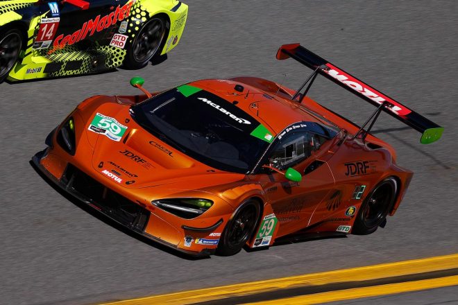 ＃59　クルーシャル・モータースポーツ／マクラーレン720S GT3 ランス・バーグスタイン／ジョン・ミラー／パトリック・ギャラガー／ポール・ホルトン