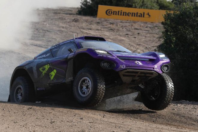 RXRの3勝に対し、最終戦の初勝利と1歩及ばなかったX44。しかし予選全制覇の金字塔を打ち立てた