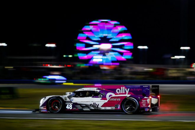 アリー・キャデラックの48号車キャデラックDPi-V.R