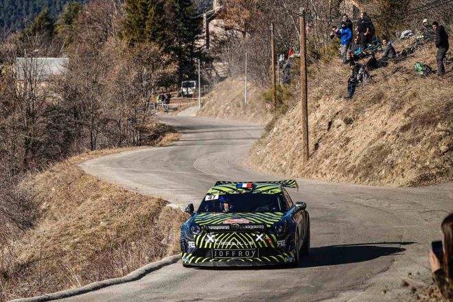 2022年モンテカルロ・ラリーではクラス3位を獲得。自身が開発に携わった『アルピーヌA110 RGT』でシーズンを戦う