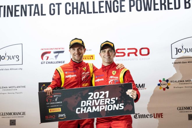 2021年のIGTCチャンピオンとなったコム・レドガー(左)とアレッサンドロ・ピエール・グイディ(右)