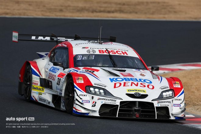 関口雄飛がドライブするDENSO KOBELCO SARD GR Supra