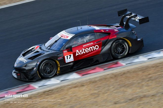 Astemo REAL RACINGのホンダNSX-GT