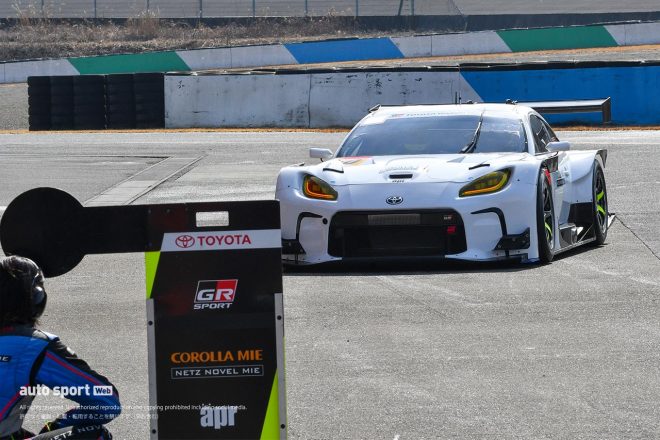 ツインリンクもてぎでシェイクダウンされたapr GR86 GT