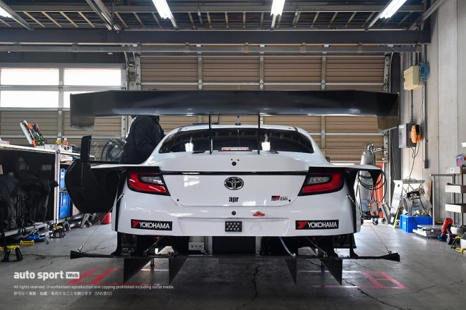 apr GR86 GTのリヤビュー