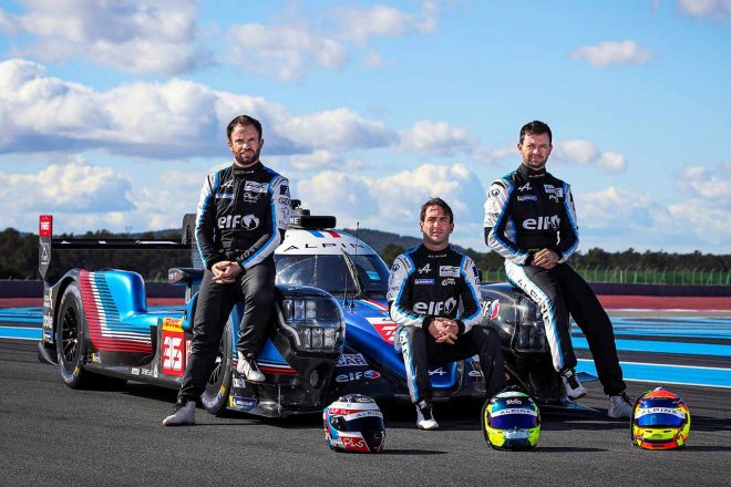 （左から）ニコラ・ラピエール、アンドレ・ネグラオ、マシュー・バキシビエール