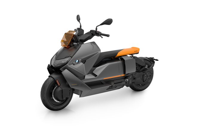 『BMW CE 04（シーイー・ゼロフォー）』マジェラン・グレー・メタリック