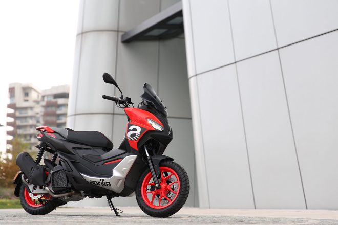 『アプリリア SR GT 200』“スポーツ”／レッドレースウェイ