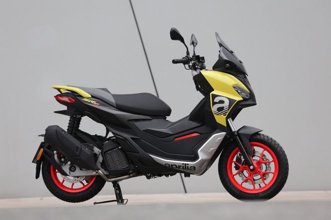 『アプリリア SR GT 200』“スポーツ”／ストリートゴールド
