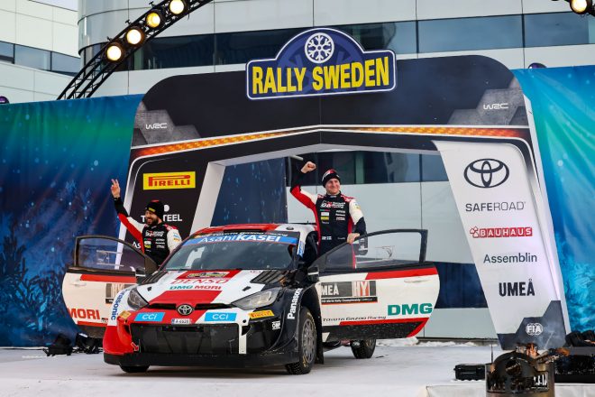 3位表彰台を獲得したエサペッカ・ラッピ／ヤンネ・フェルム組（トヨタGRヤリス・ラリー1）　2022年WRC第2戦スウェーデン