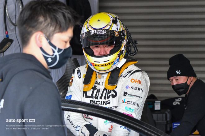 K-tunes RC F GT3に乗り込む新田守男