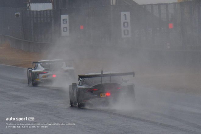 SYNTIUM LMcorsa GR Supra GTとHACHI-ICHI GR Supra GT