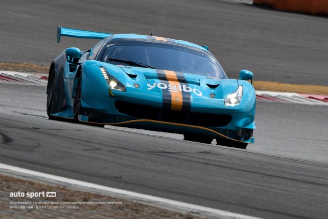 Yogibo Racingのフェラーリ488 GT3エボ