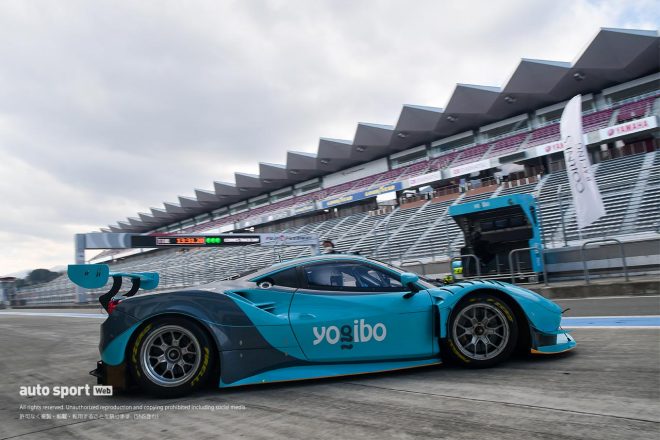 Yogibo Racingのフェラーリ488 GT3エボ