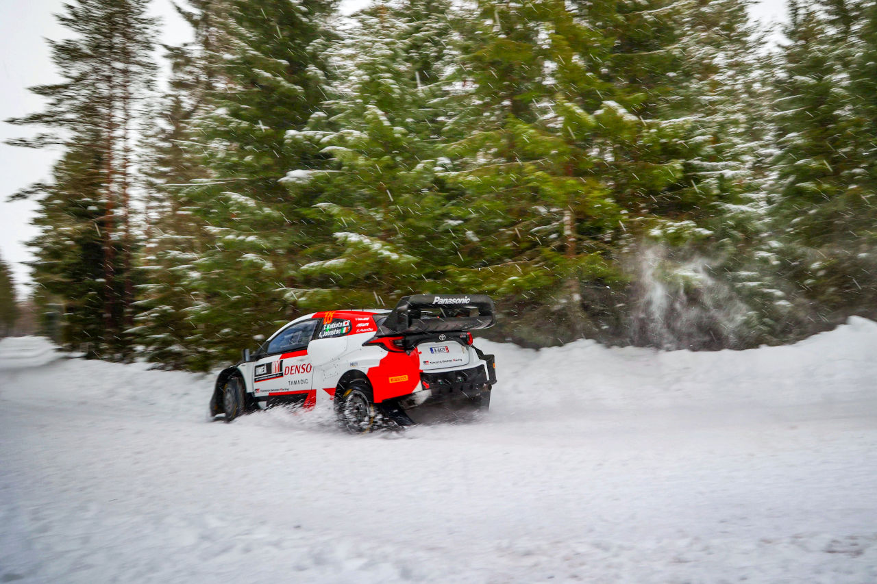 勝田貴元はトヨタGRヤリス・ラリー1で臨んだ今季2戦目のラリー・スウェーデンで総合4位入賞を果たした
