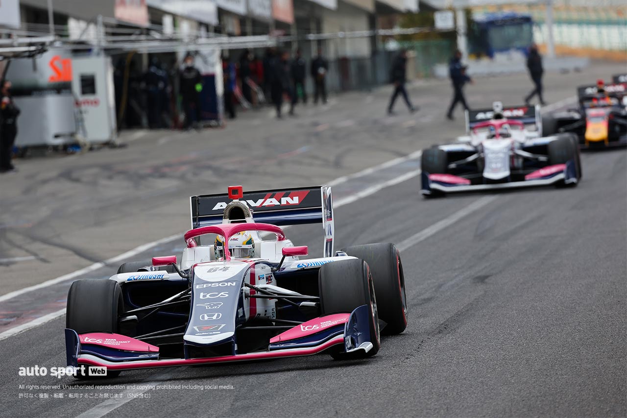 全日本スーパーフォーミュラ選手権鈴鹿公式合同テスト 3月7日午後の様子