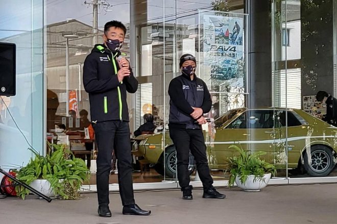 aprの金曽裕人代表と永井宏明