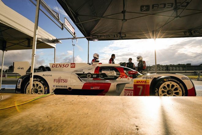 ポールリカールでのテストに臨む2022年仕様のGR010ハイブリッド
