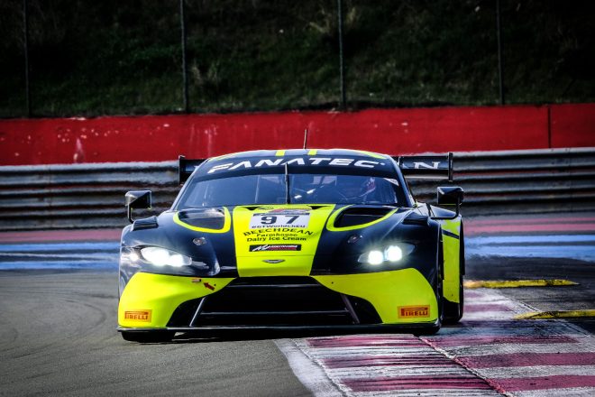 ビーチディーンAMRの97号車アストンマーティン・バンテージGT3