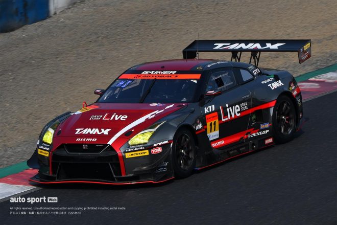 11　GAINER TANAX GT-R