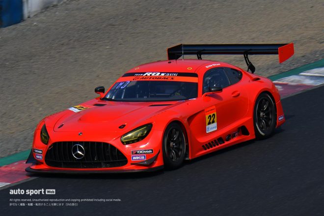 22　アールキューズ AMG GT3