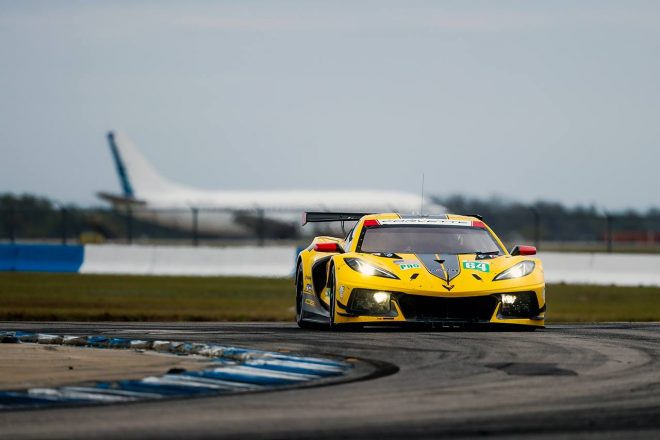 セブリングのプロローグを走るコルベット・レーシングの64号車シボレー・コルベットC8.R