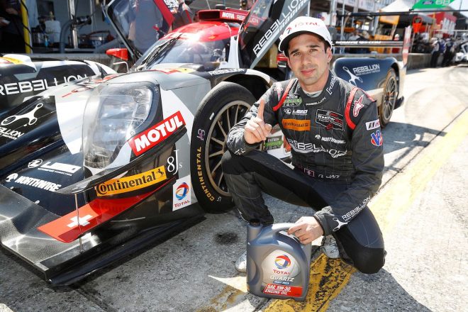2017年のセブリング12時間でポール・ポジションを獲得したニール・ジャニ（レベリオン・レーシング）