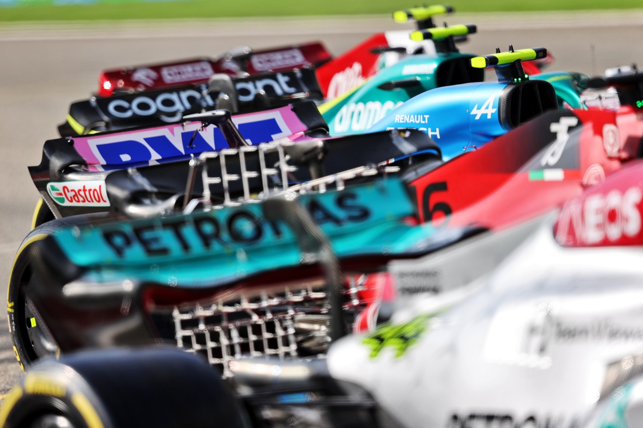 2022年F1バーレーンテストに集合したF1マシン