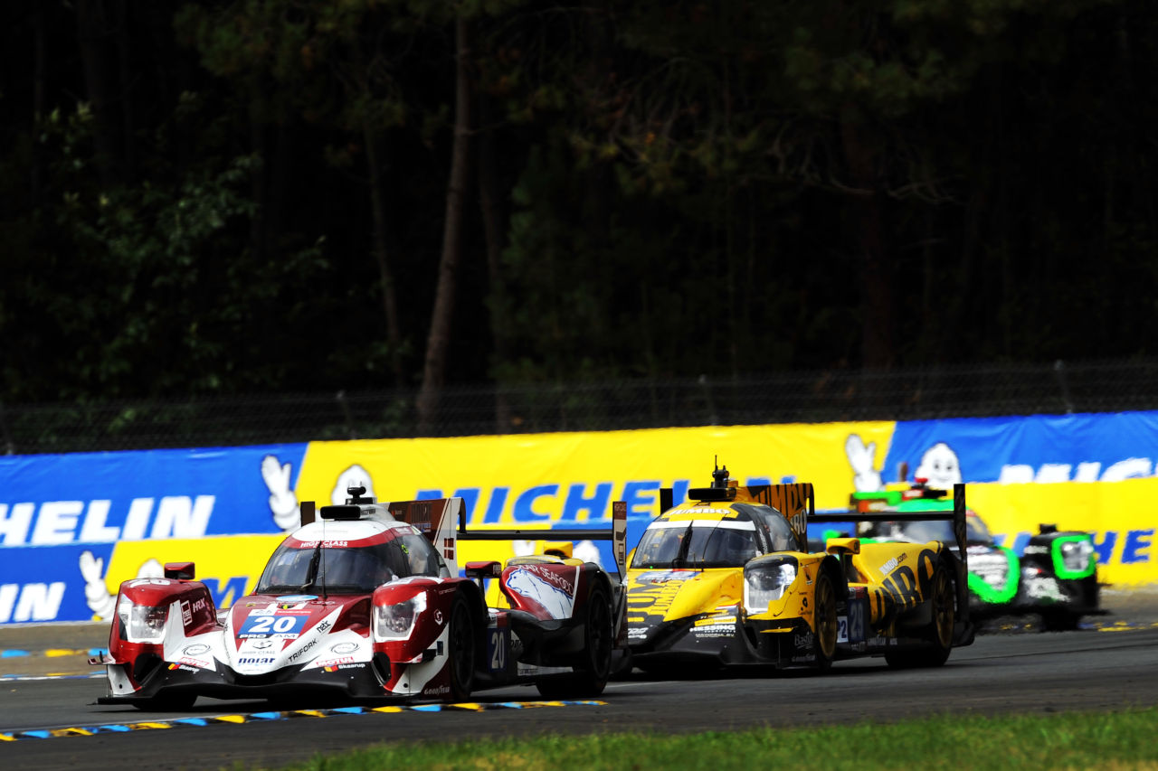 2021年のル・マン24時間レースに出場したハイクラス・レーシングの20号車オレカ07・ギブソンと、レーシングチーム・ネーデルランドの29号車オレカ07・ギブソン