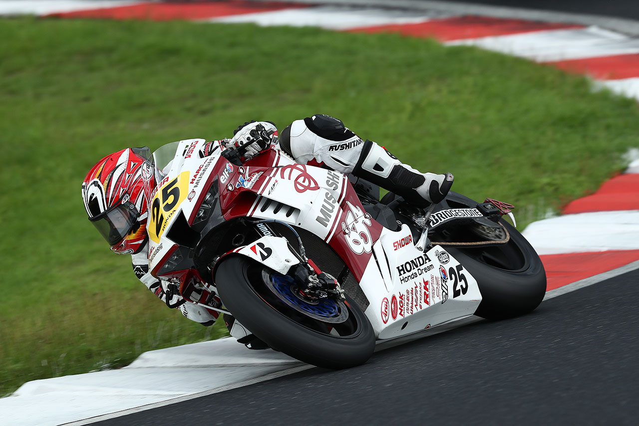 JSB1000：MuSASHi RT　HARC-PRO.Honda名越哲平選手の走り