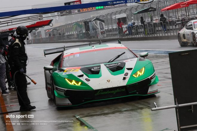 松浦孝亮／坂口夏月組Bamboo Airways Lamborghini GT3