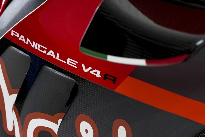 2022SBK：アルバロ・バウティスタとマイケル・ルーベン・リナルディ（Aruba.it Racing - Ducati）が駆るドゥカティ・パニガーレV4R