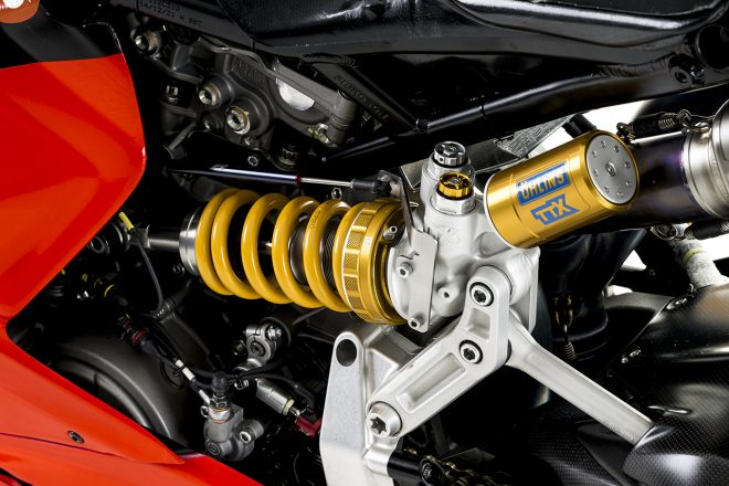 2022SBK：アルバロ・バウティスタとマイケル・ルーベン・リナルディ（Aruba.it Racing - Ducati）が駆るドゥカティ・パニガーレV4R