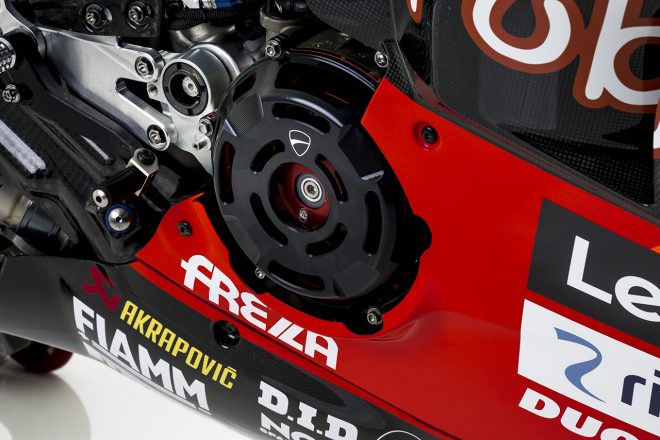 2022SBK：アルバロ・バウティスタとマイケル・ルーベン・リナルディ（Aruba.it Racing - Ducati）が駆るドゥカティ・パニガーレV4R