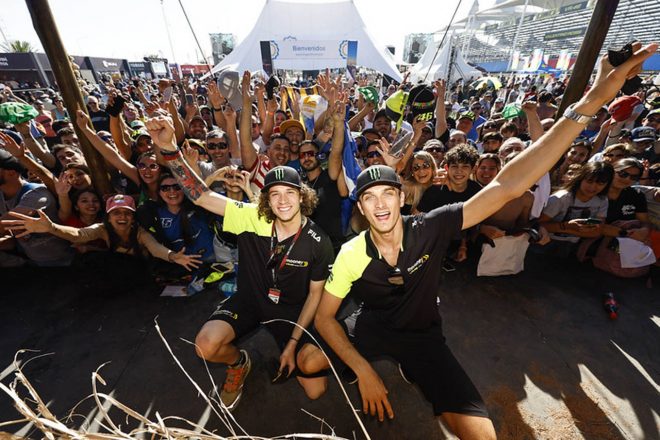 金曜日に行われたピットウォーク、ルカ・マリーニとマルコ・ベゼッチ／2022MotoGP第3戦アルゼンチンGP