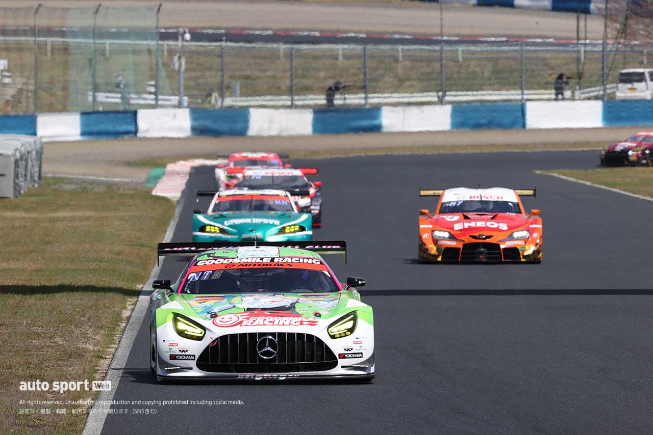 2022スーパーGT第1戦岡山　グッドスマイル 初音ミク AMG（谷口信輝／片岡龍也）